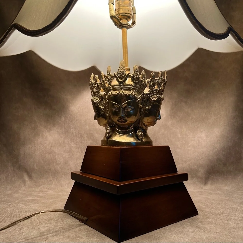 Vintage Table Lamp with Crowned Asian Faces in Brass on Wood Base